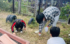 広い庭を活かして、自然体験の機会を提供しています。